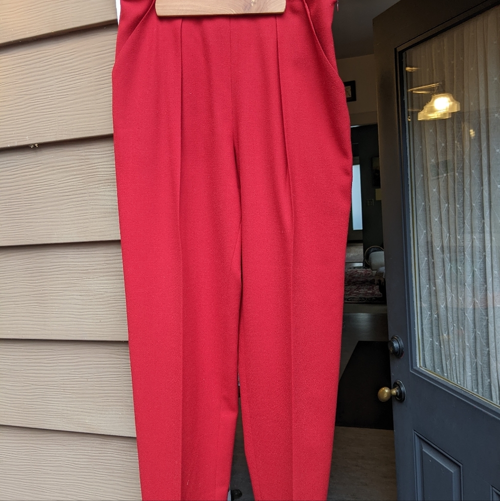 Red Jones New York Wool crepe cuffed dress pants 12